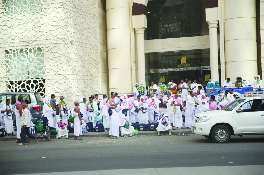 






سكن حجاج في أحد أحياء العاصمة المقدسة                                                           (مكة)