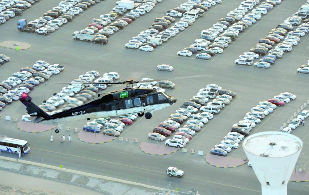 طيران الأمن فوق حجز المركبات   (واس)