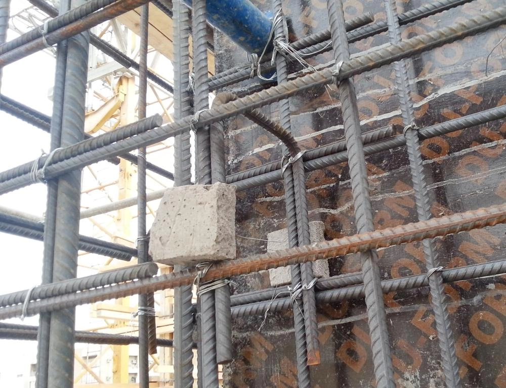 حديد تسليح في أحد المشاريع (مكة)