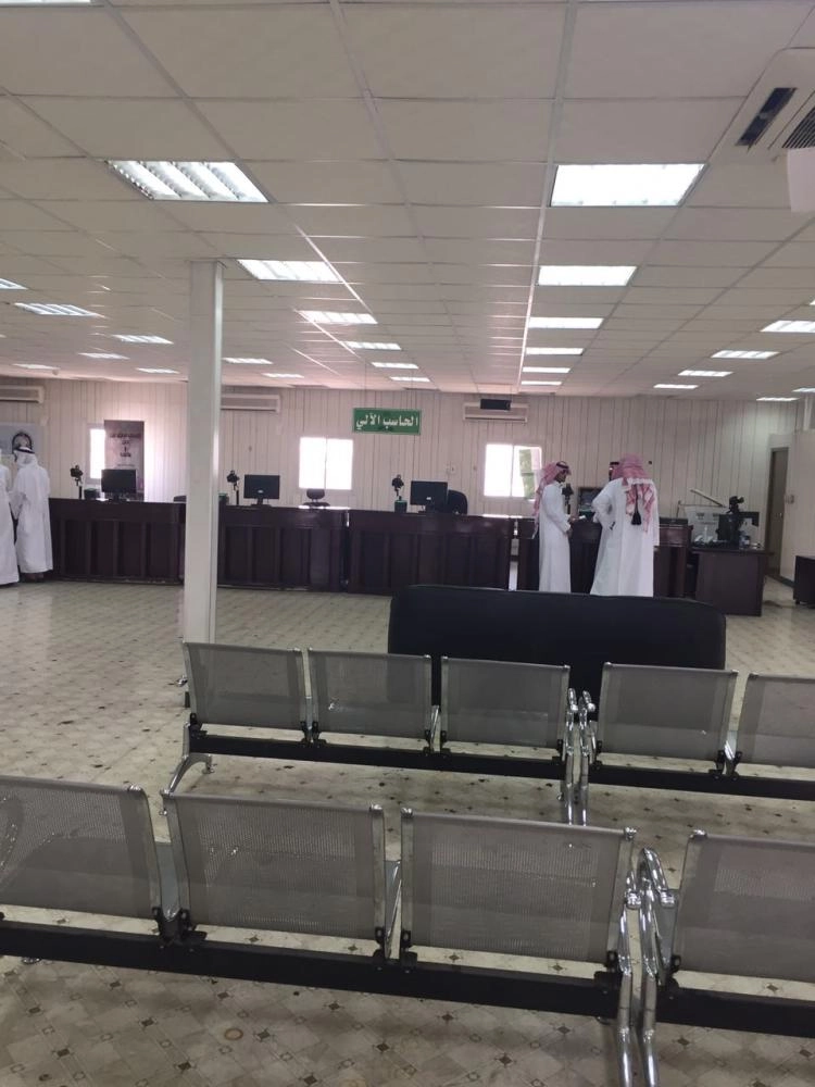 صالة الاستقبال بالمنفذ كما بدت