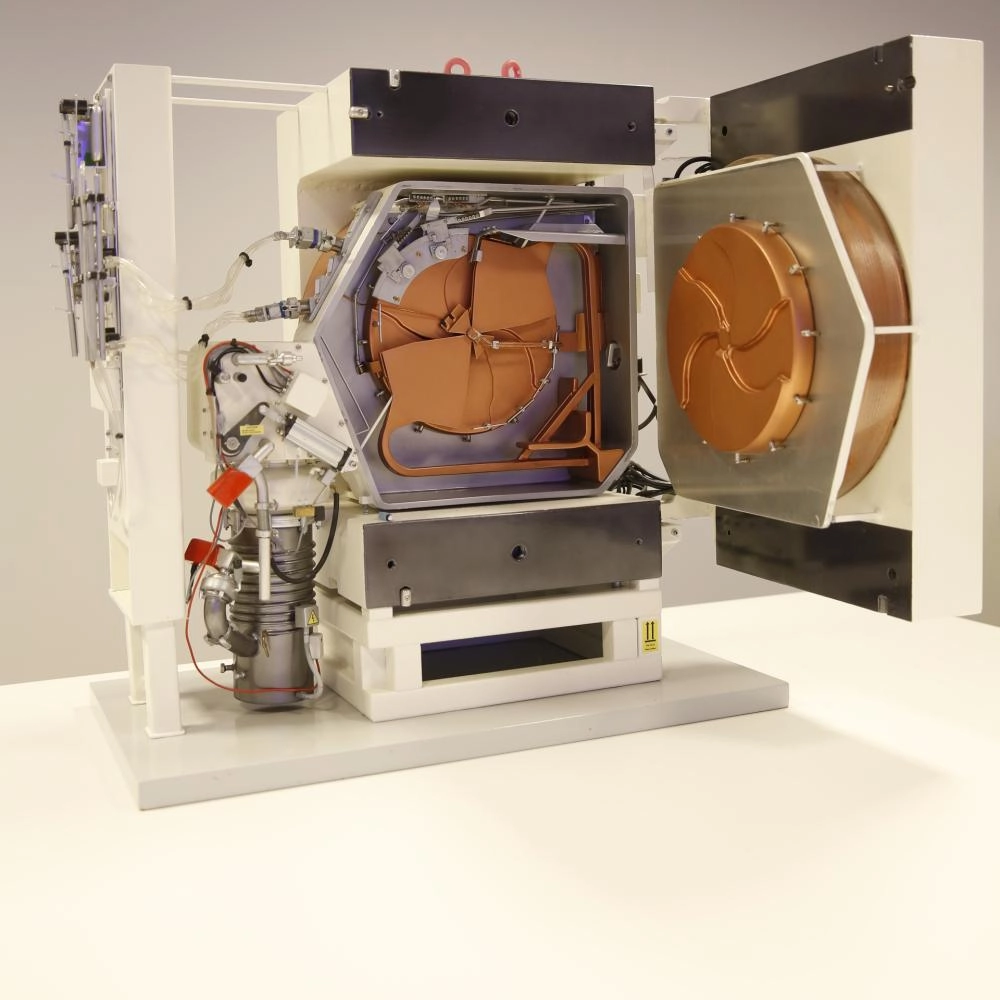 جهاز السيكلترون   (مكة)