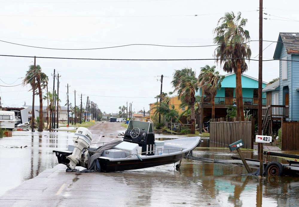 من آثار إعصار هارفي (د ب أ)