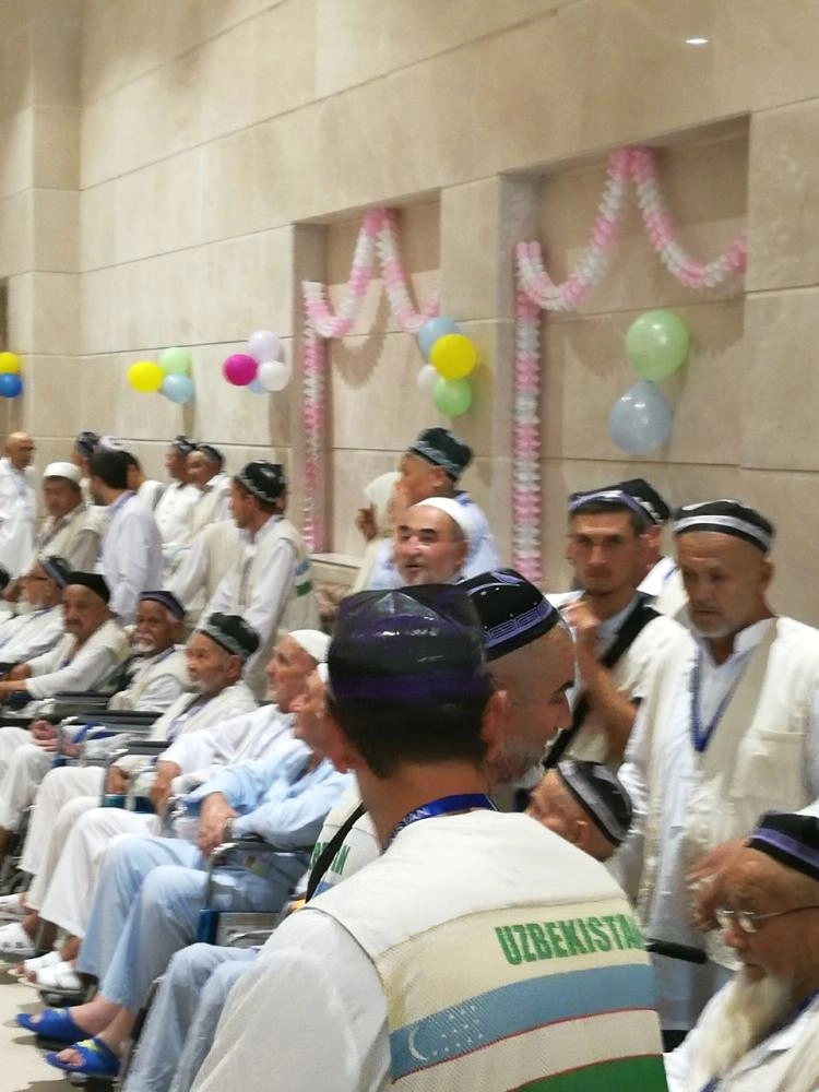 من وصول الحجاج المشاركين في الحرب العالمية الثانية (مكة)