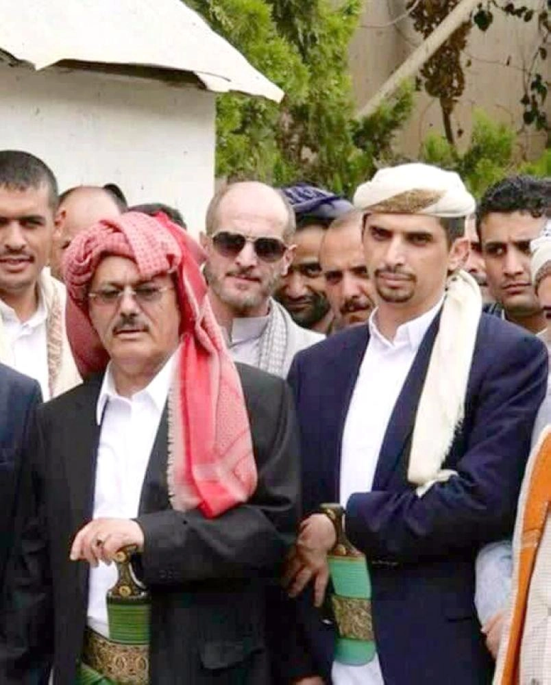 






العقيد خالد الرضي، المقتول في اشتباكات السبعين بجانب المخلوع  (مكة)