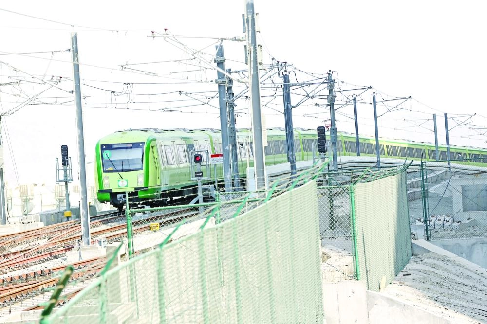 مشروع قطار المشاعر (ياسر بخش)