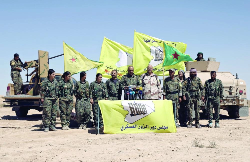 






مؤتمر صحفي لمجلس دير الزور العسكري بالحسكة