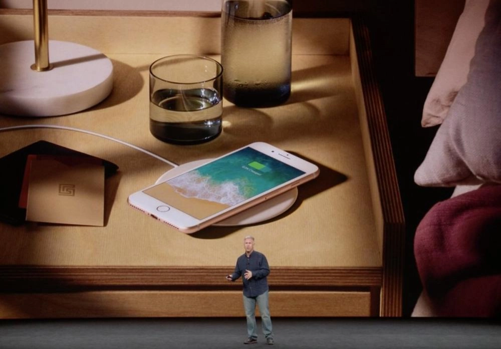 ايفون 8 الجديد (مكة)