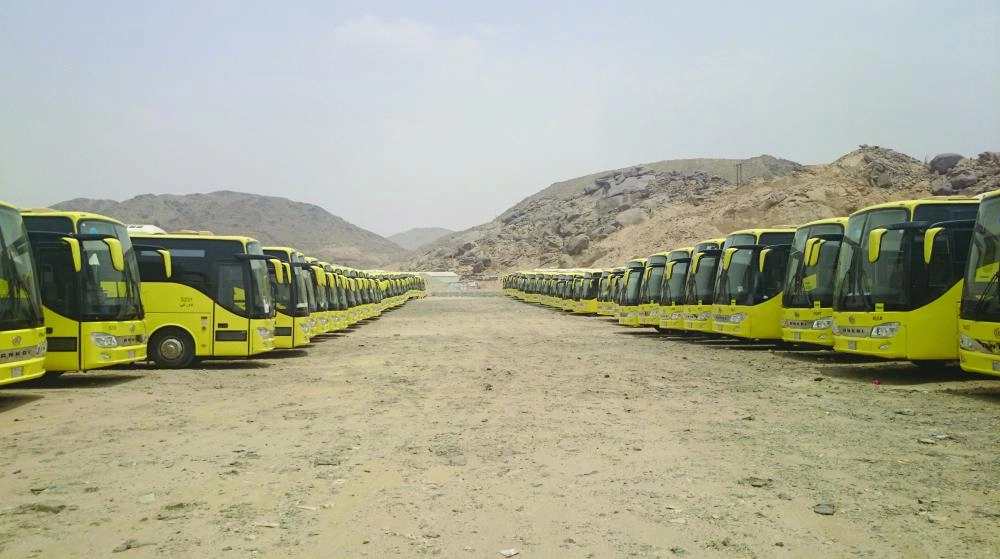 






حافلات النقل المدرسي بلونها الموحد                                                                                                                  (واس)