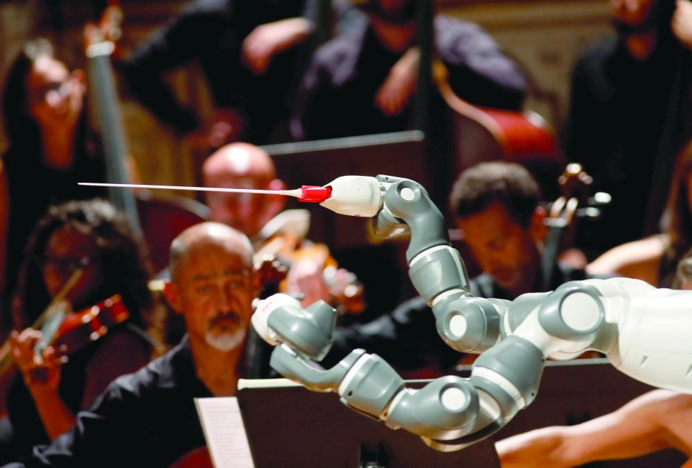 الروبوت يومي (رويترز)