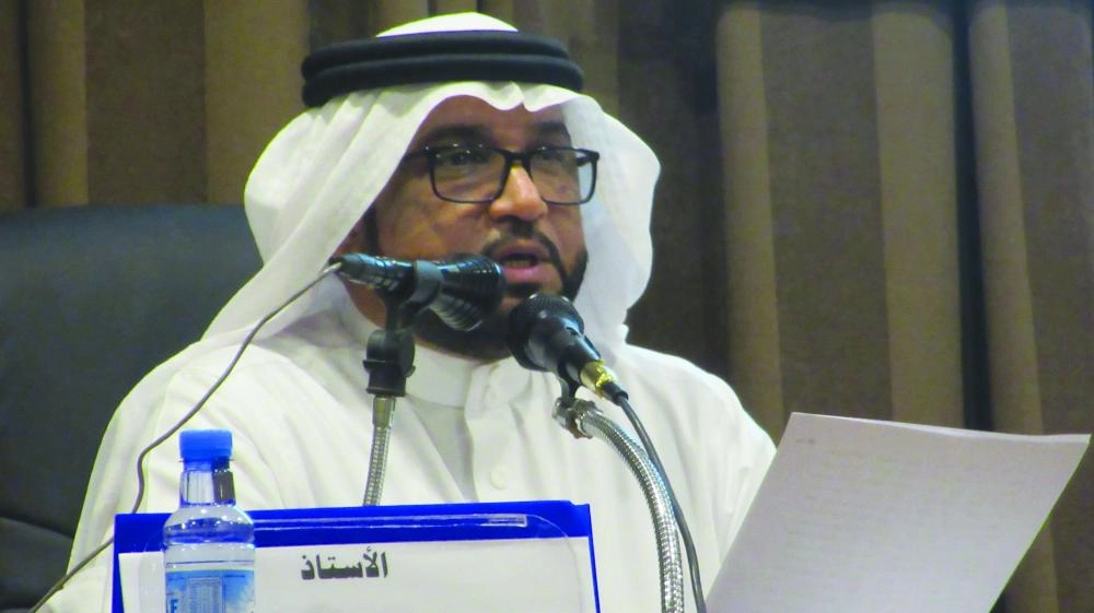 معبر النهاري يلقي شعرا (مكة)