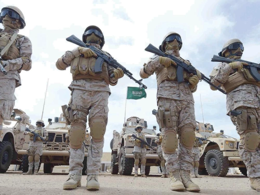 قوات سعودية ضمن قوات التحالف في عدن                                                                           (مكة)