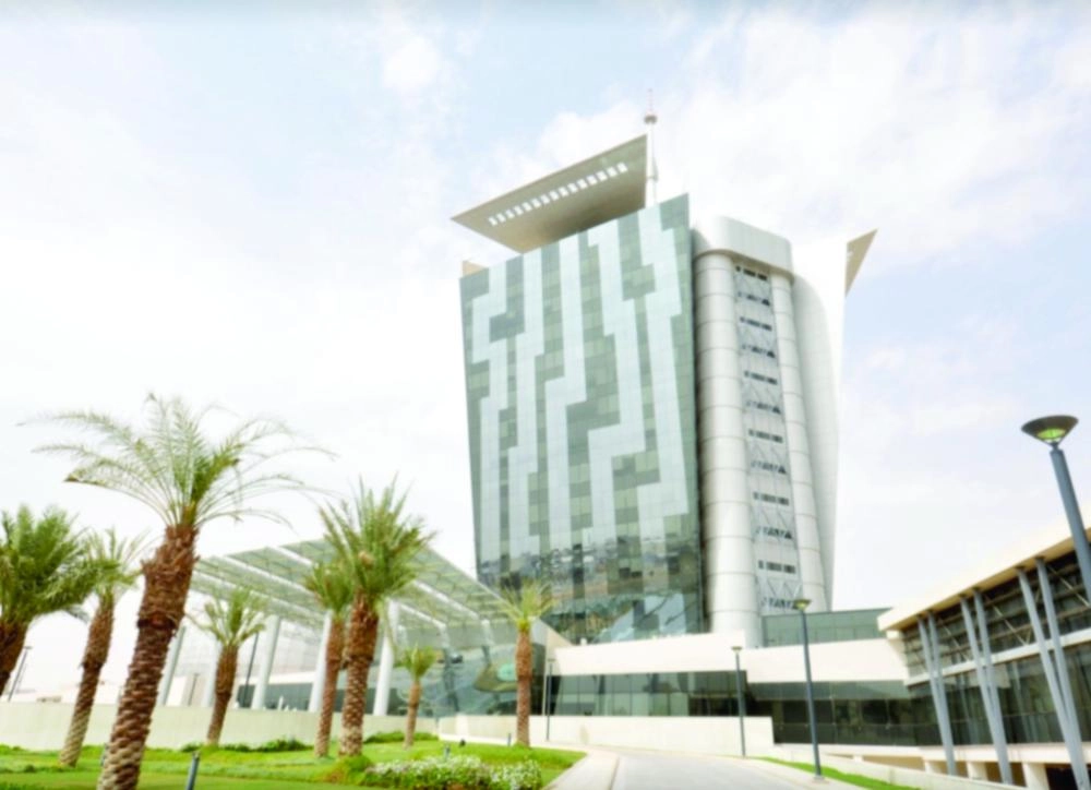 






مبنى هيئة الاتصالات                                              (مكة)