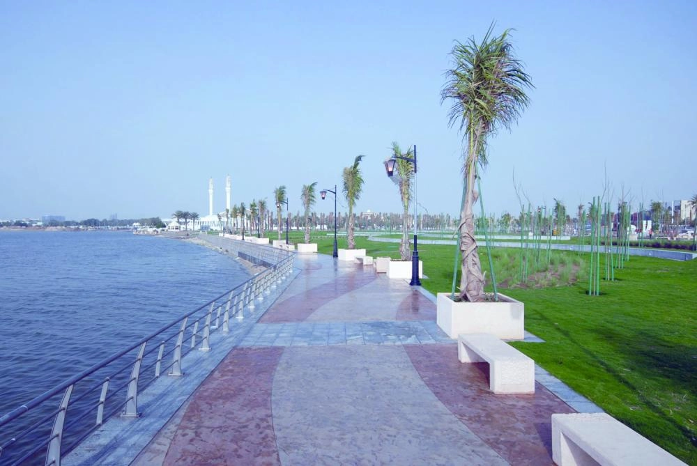 






جانب من كورنيش جدة الأوسط                               (مكة)