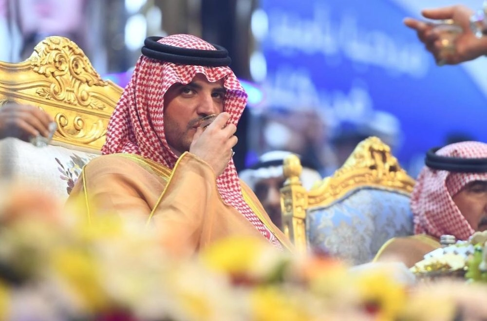 21100898482E4789DE-AC12-4EBA-B85A-D29D882326D1