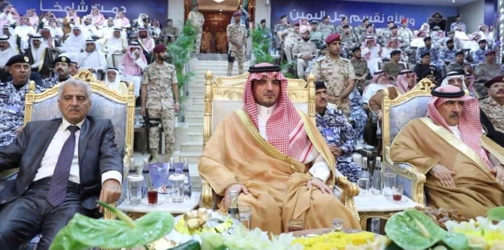 18497328040BFB788C-410D-4E13-BD45-52649E3C1AC8