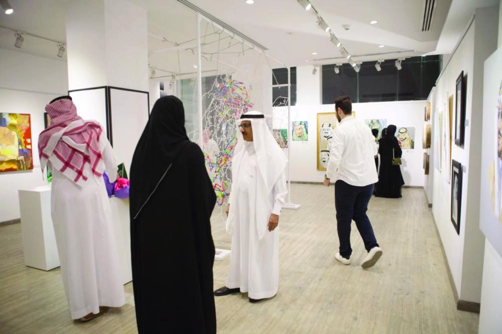 






جانب من زوار المعرض                                       (مكة)