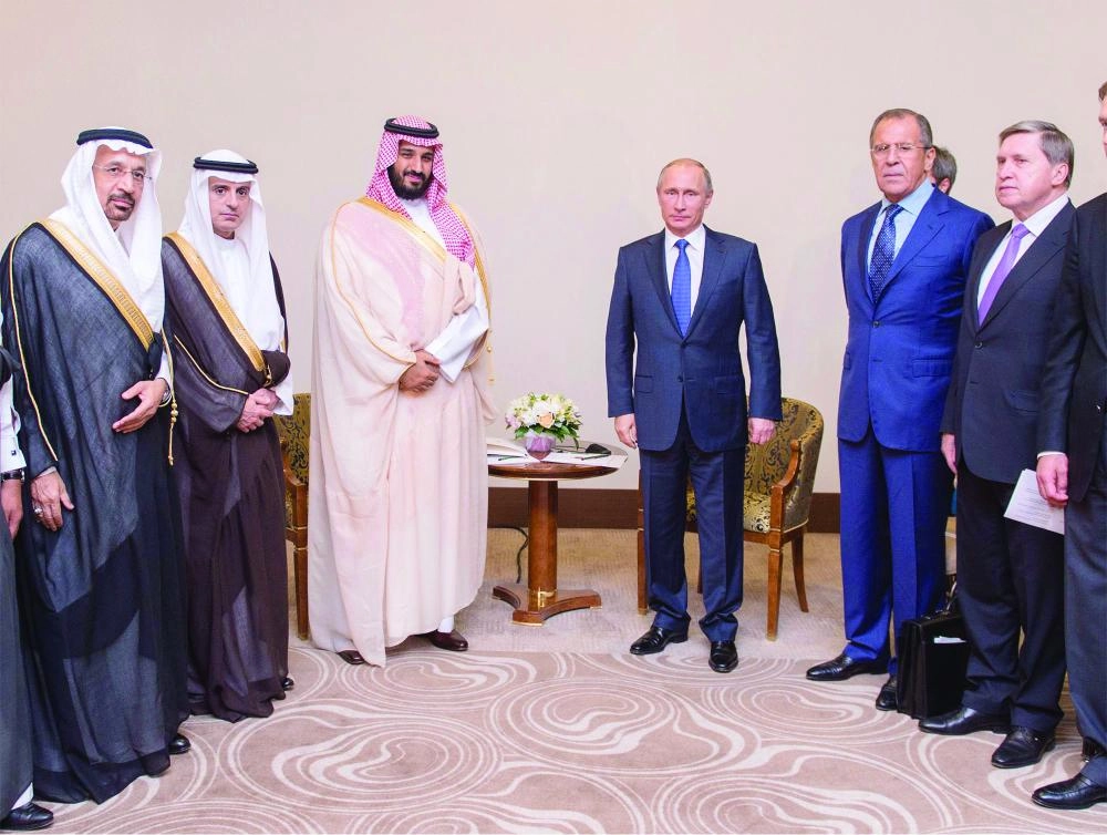 






‫.. ومع الرئيس الروسي في موسكو 11 أكتوبر 2015