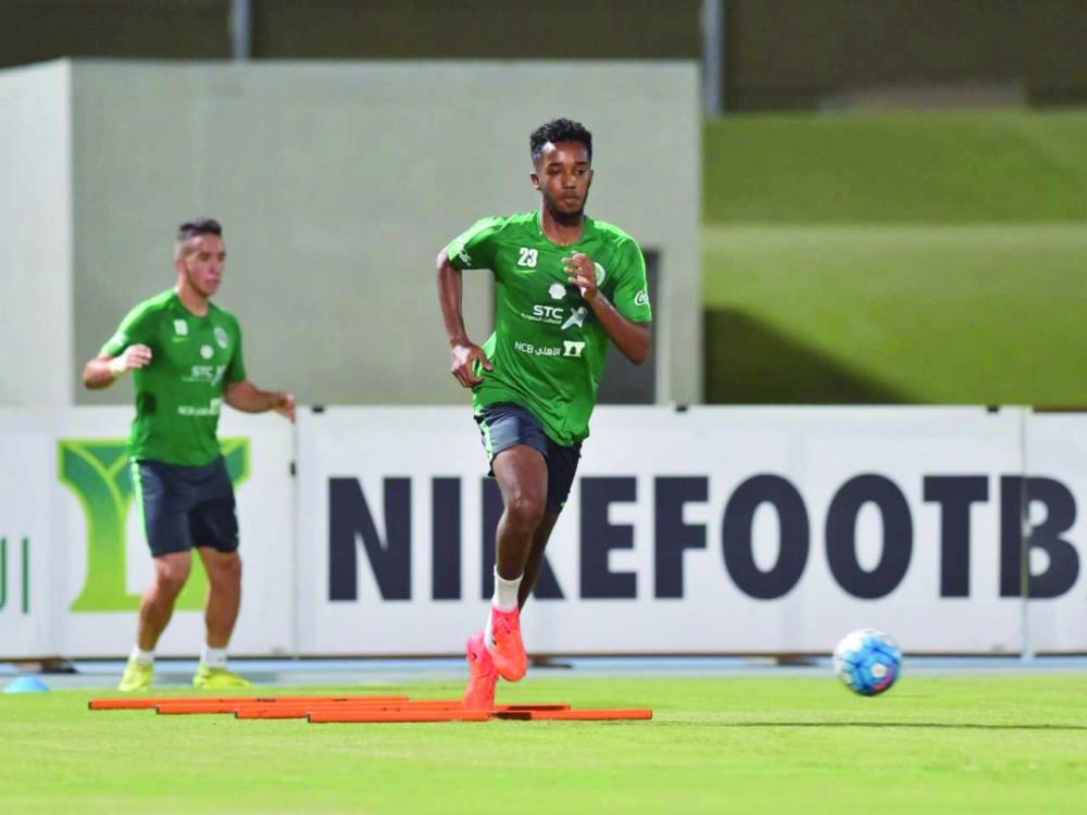 






مختار علي وفارس عبادي خلال حصة الأخضر التدريبية أمس الأول                                                                                               (مكة)