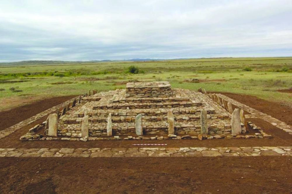 الهرم بعد اكتماله (Kazinform)