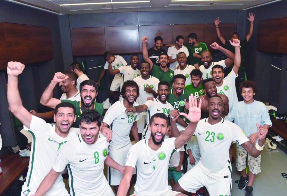






فرحة لاعبي المنتخب السعودي بالتأهل للمونديال            (مكة)