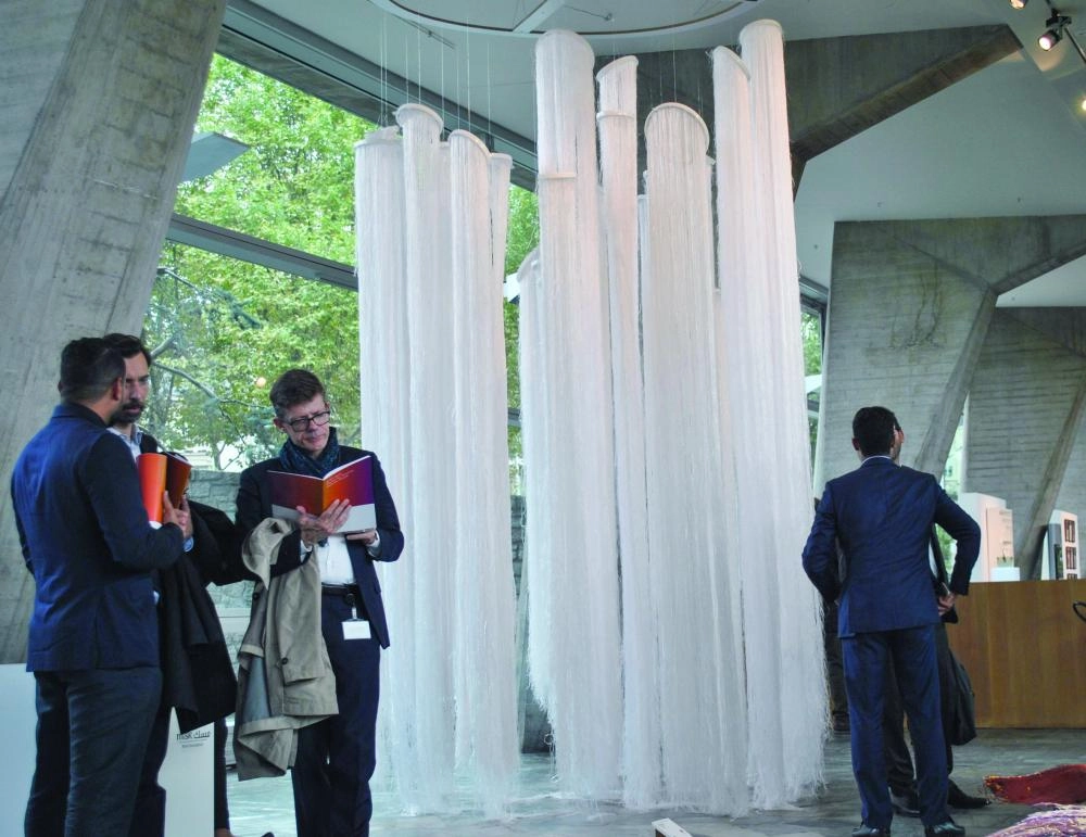 






زوار في معرض طريق البخور              (واس)