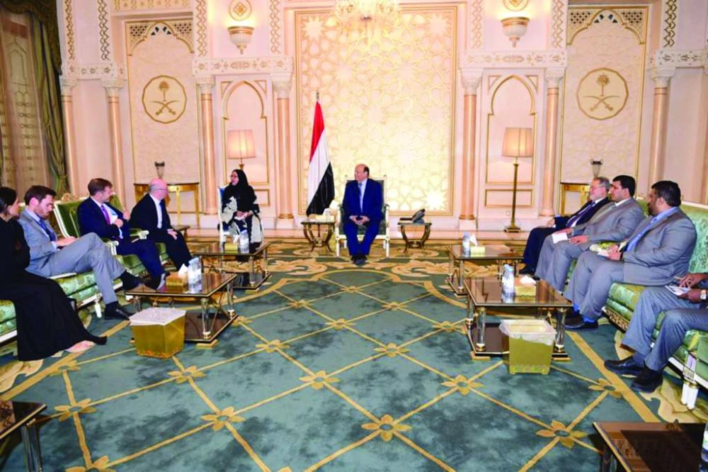 






هادي مستقبلا في الرياض وزير الدولة البريطاني أليستر بيرت        (سبأ نت)