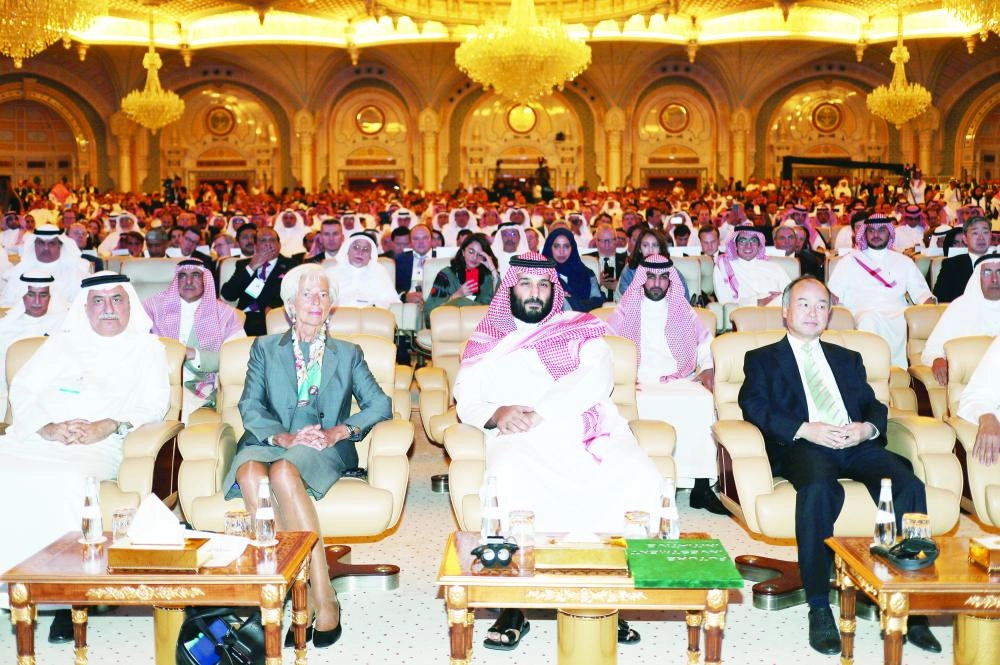 






الأمير محمد بن سلمان خلال حضوره إحدى الجلسات أمس                                                                   (رويترز)