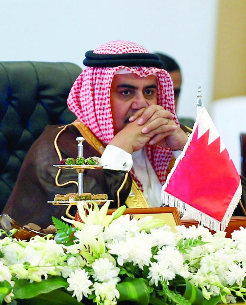 






الشيخ خالد آل خليفة                              (واس)