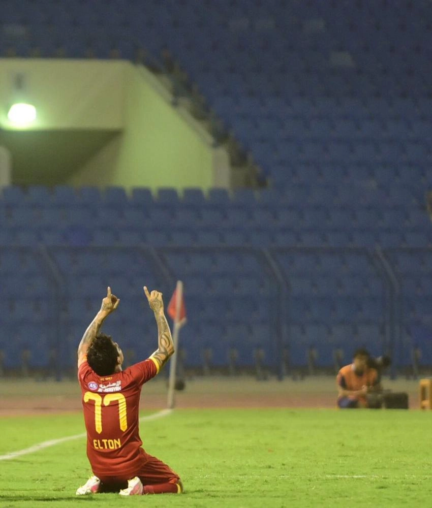 19486549793926D64B-33BF-4CA4-B7C5-BCA47B320304