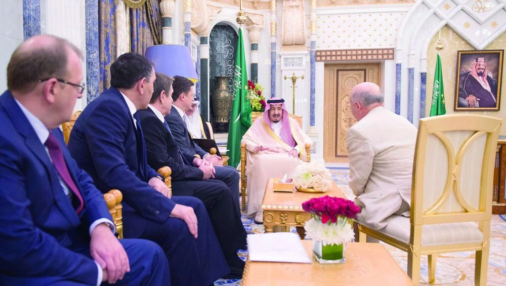 






.. وخلال لقائه الوفد الروسي أمس                                              (واس)