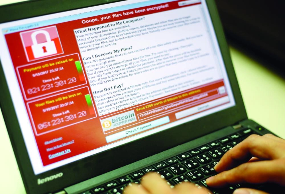 






أحد الأجهزة المصابة بالفيروس                                                           (مكة)