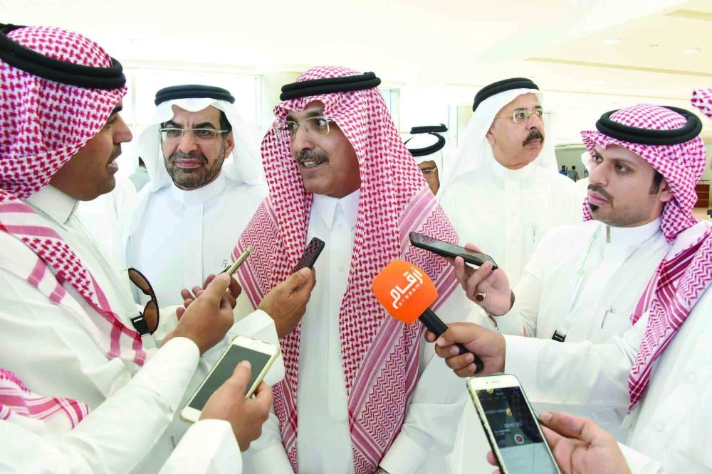  الجدعان يتحدث للصحفيين ( مكة )