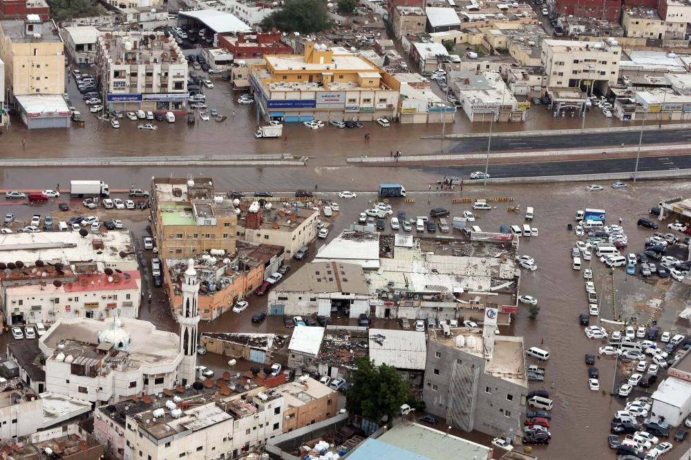 






حي بني مالك كما بدا بعد الأمطار                   (مكة)