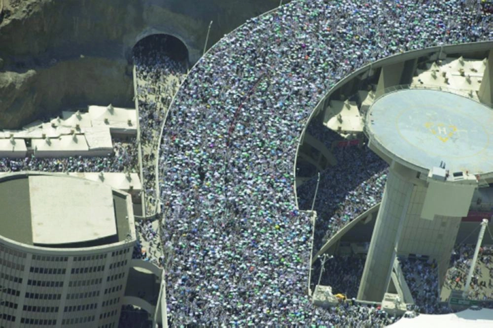 الطريق إلى منى - أحمد ماطر