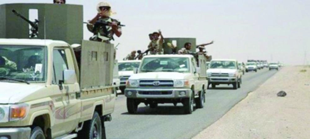 






قوات من الحرس الجمهوري في طريقها لدعم الجيش الوطني                                                                   (مكة)