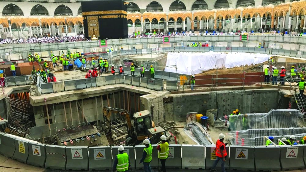 من العمل في مشروع زمزم  (أنس الحارثي)