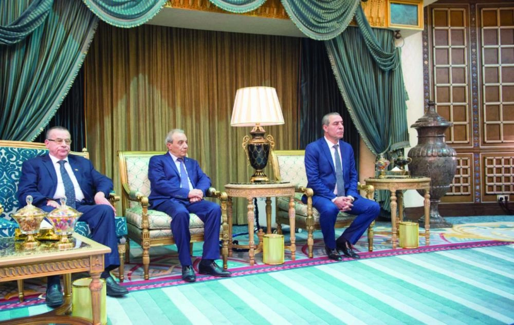 من مراسم استقبال خادم الحرمين الشريفين للرئيس الفلسطيني