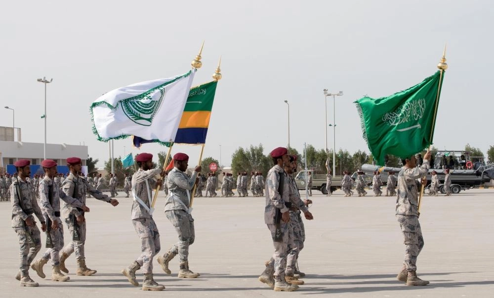 من استعراض سرايا القوة والوسائط البحرية