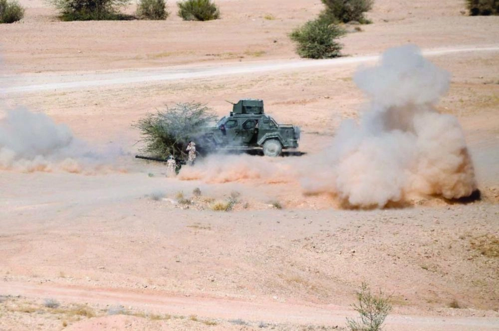 فرضيات نفذها الخريجون أمس