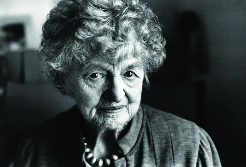 باميلا ليندون ترافيرس