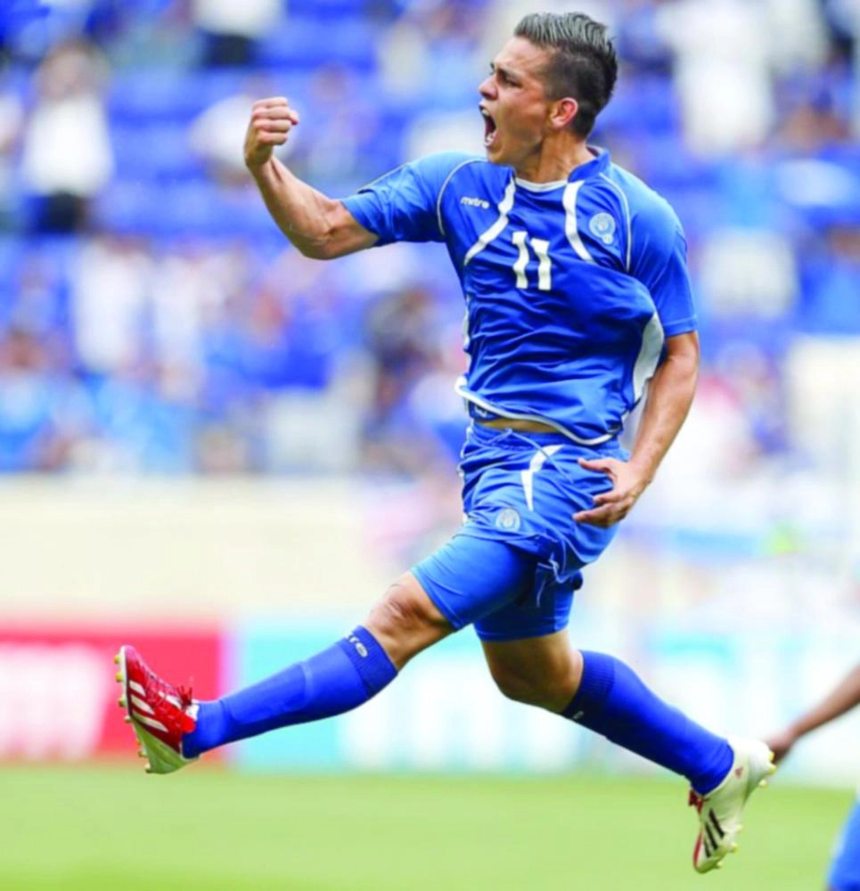 






رودلفو زيلايا                                             (الانترنت)