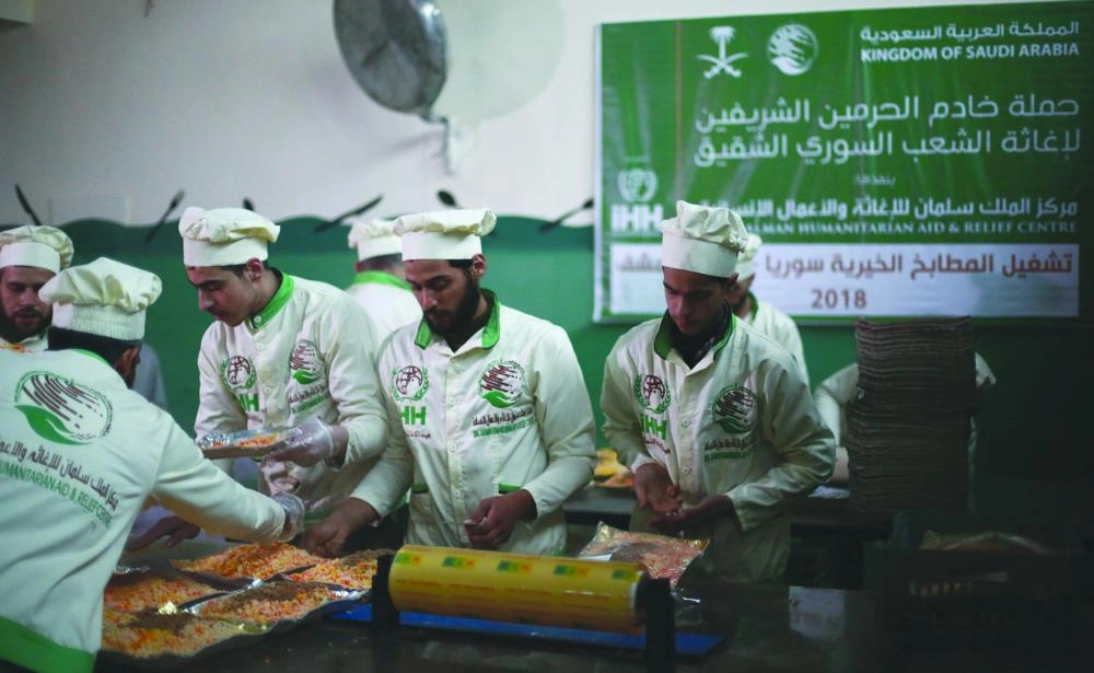 مطبخ سعودي يعد وجبات غذائية للمنكوبين في الغوطة 