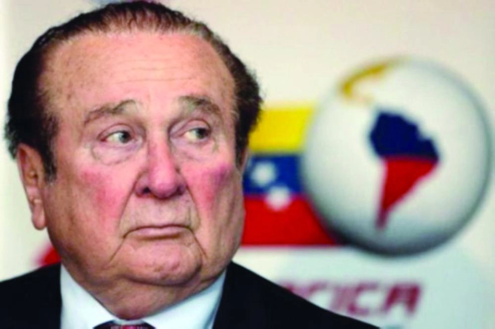 نيكولاس ليوز