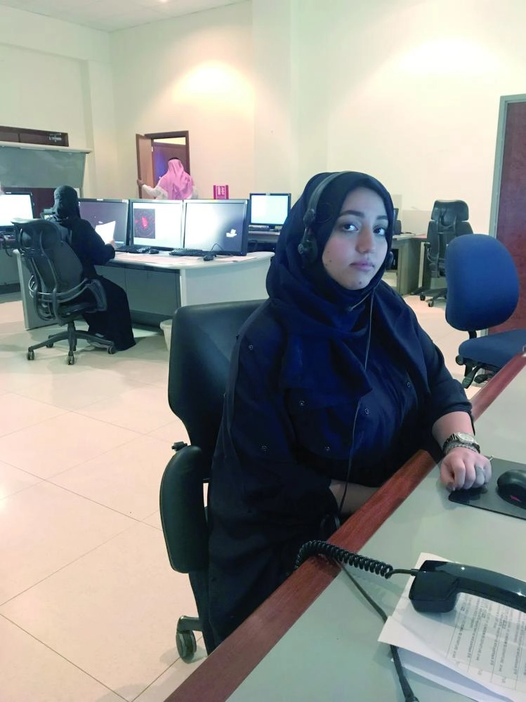 إحدى الفتيات خلال البرنامج التدريبي    (مكة)