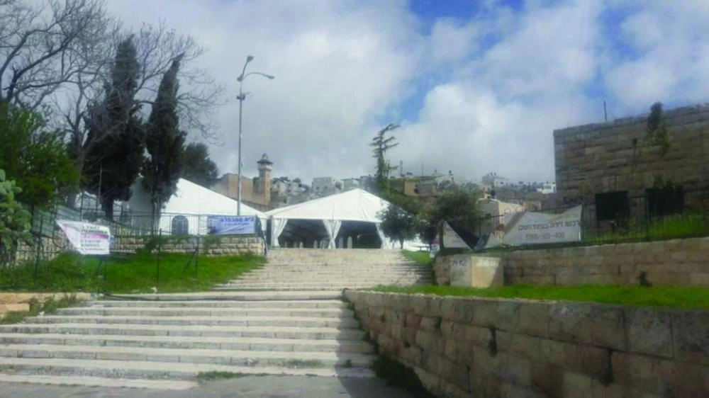 






الخيام المنصوبة                                                  (تويتر)