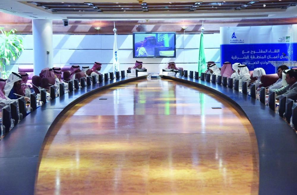 






جانب من اللقاء بغرفة الشرقية أمس                                                                                                                          (مكة)