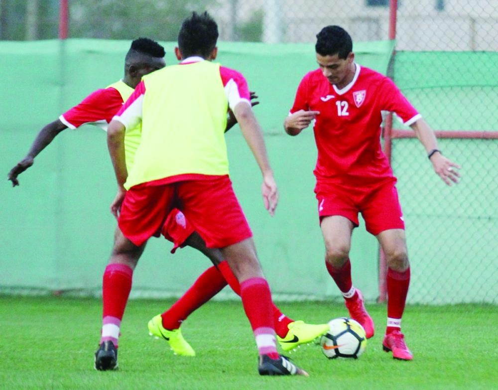 






مناورة الوحدة استعدادا للشعلة   (إعلامي الوحدة)