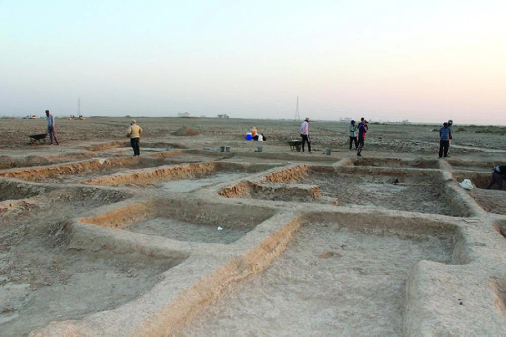 






الفرق خلال عملية التنقيب       (ARTEMAGAZINE)