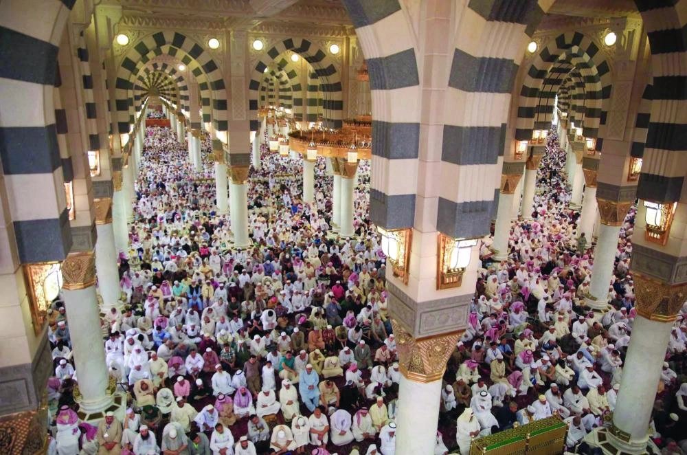 






جانب من صلاة الجمعة في الحرم النبوي                    (واس)