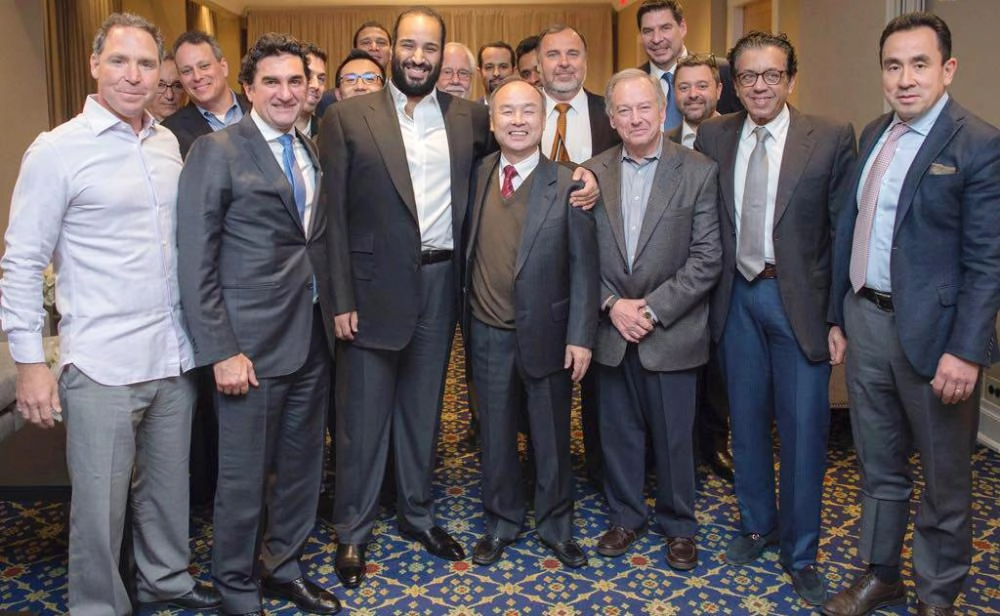 






.. وملتقيا عددا من الرؤساء التنفيذيين ومديري كبرى الشركات الأمريكية                               (واس)